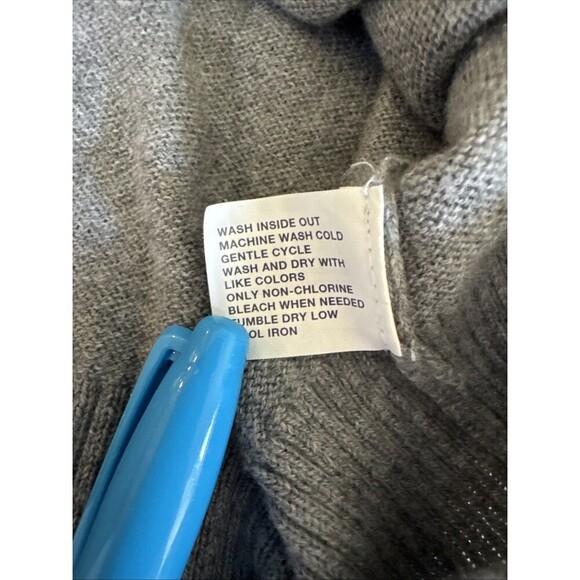 Gap Cashmere/Cotton Sweater V Neck Women M Gray Preppy Comfy - Picture 3 of 12